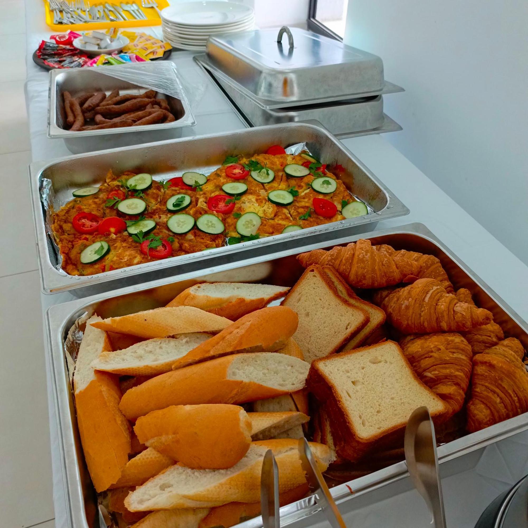 Lumina Suites Abidjan Extérieur photo
