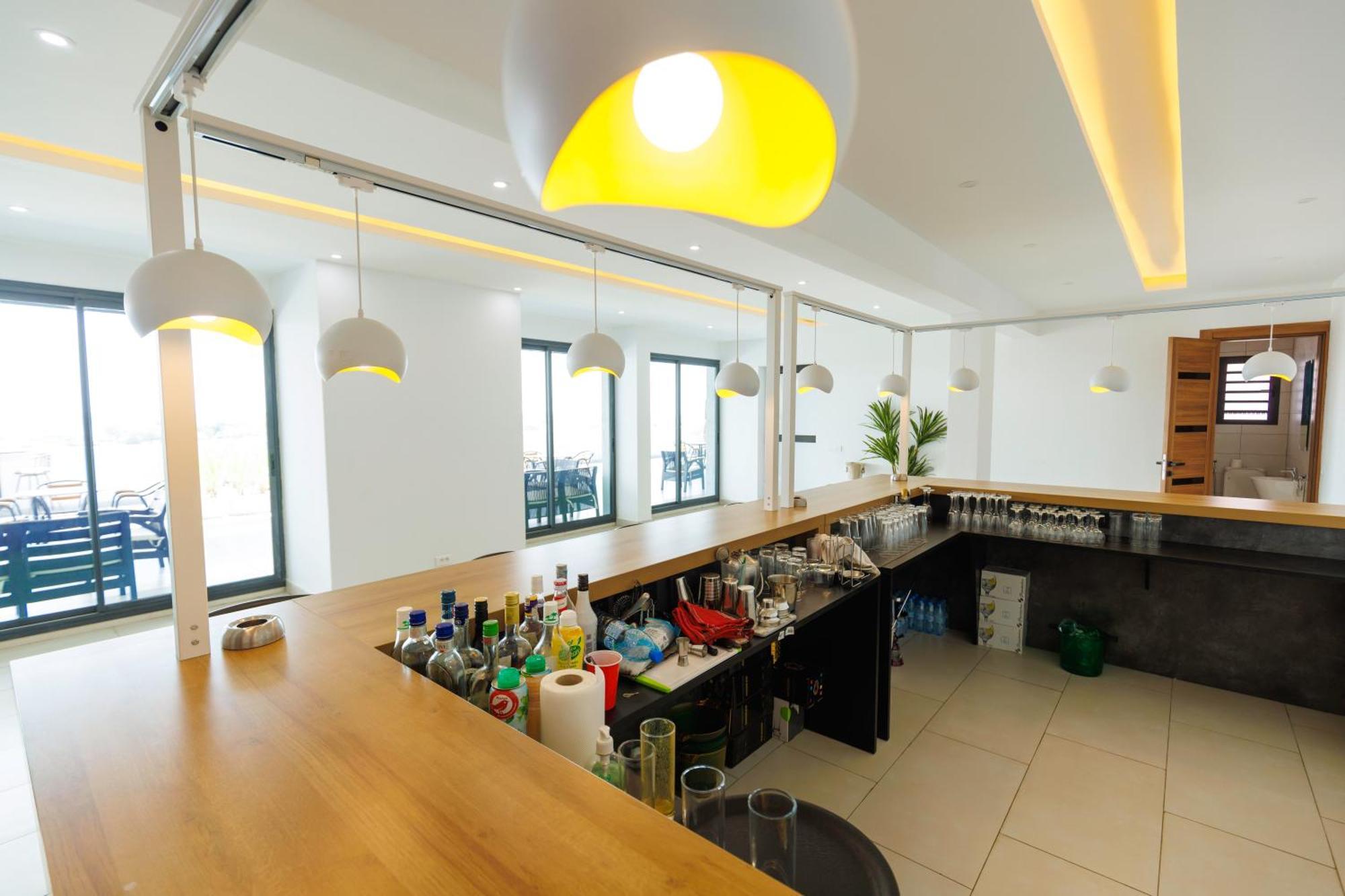 Lumina Suites Abidjan Extérieur photo